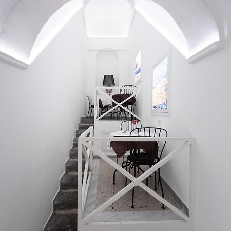 ホテル Palazzo Il Convento ナポリ エクステリア 写真
