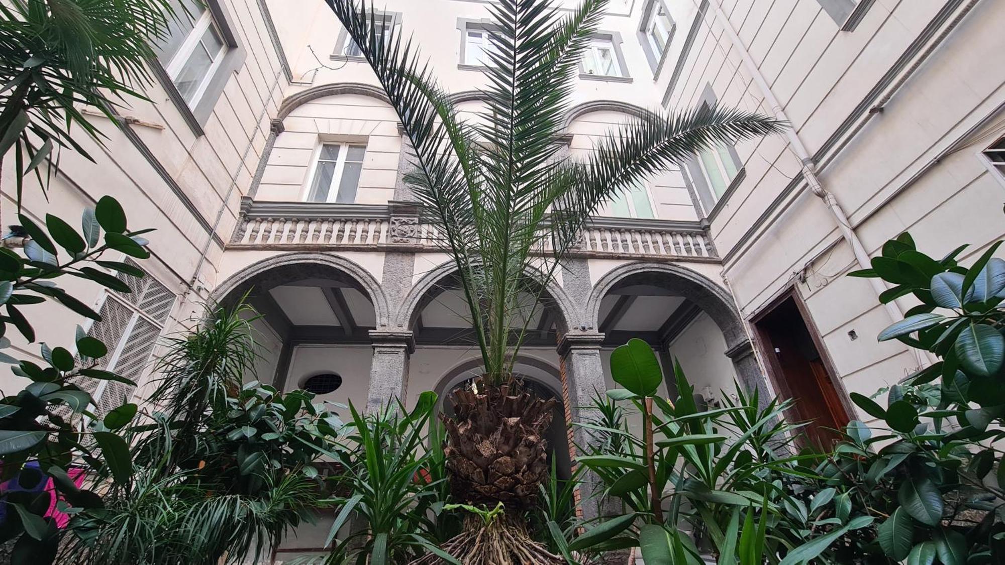 ホテル Palazzo Il Convento ナポリ エクステリア 写真