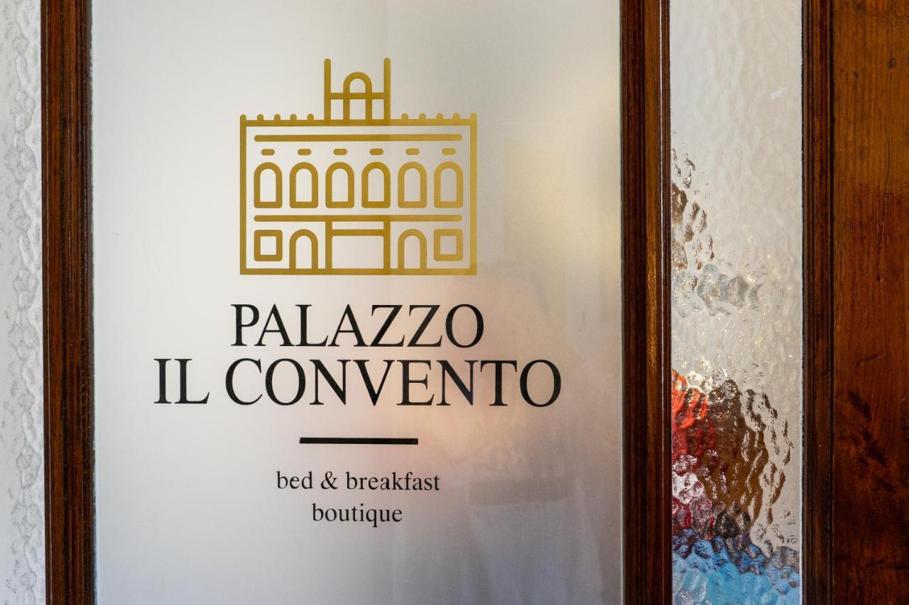 ホテル Palazzo Il Convento ナポリ エクステリア 写真