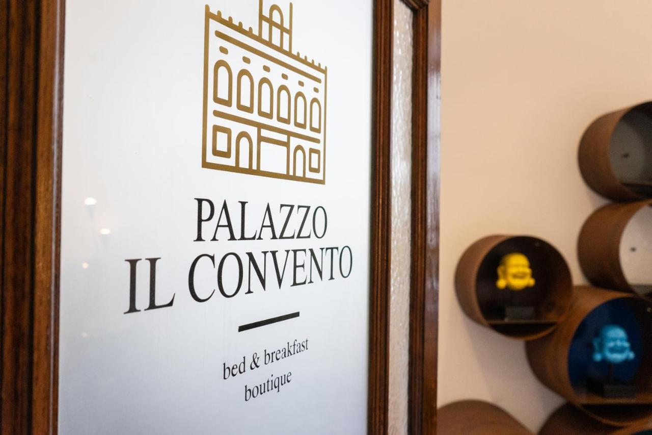 ホテル Palazzo Il Convento ナポリ エクステリア 写真